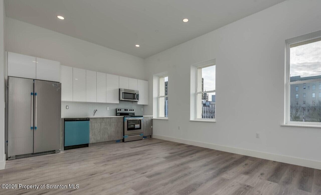 19 N River - Photo 3
