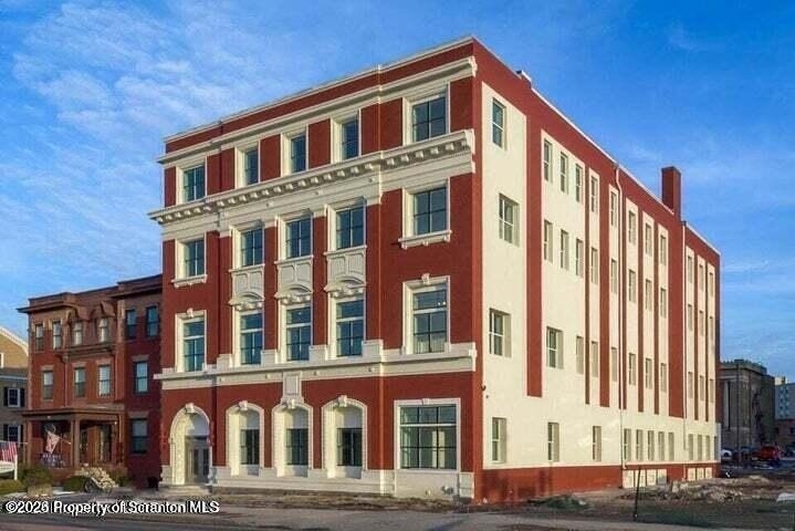 19 N River - Photo 0