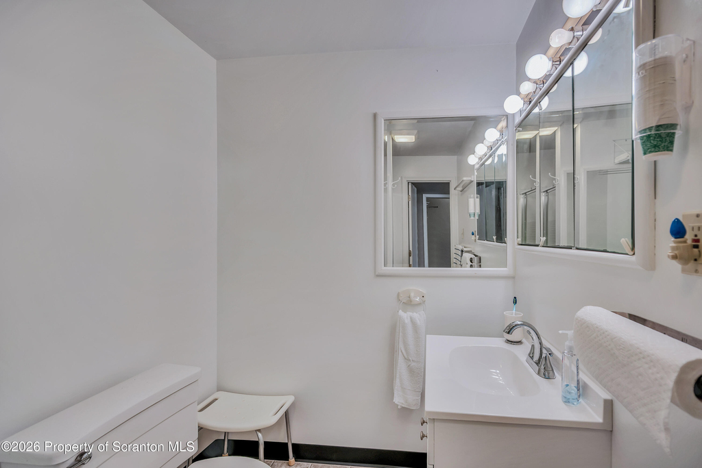 987 Providence Road - Photo 10