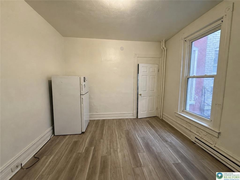 518 W Tilghman Street - Photo 6