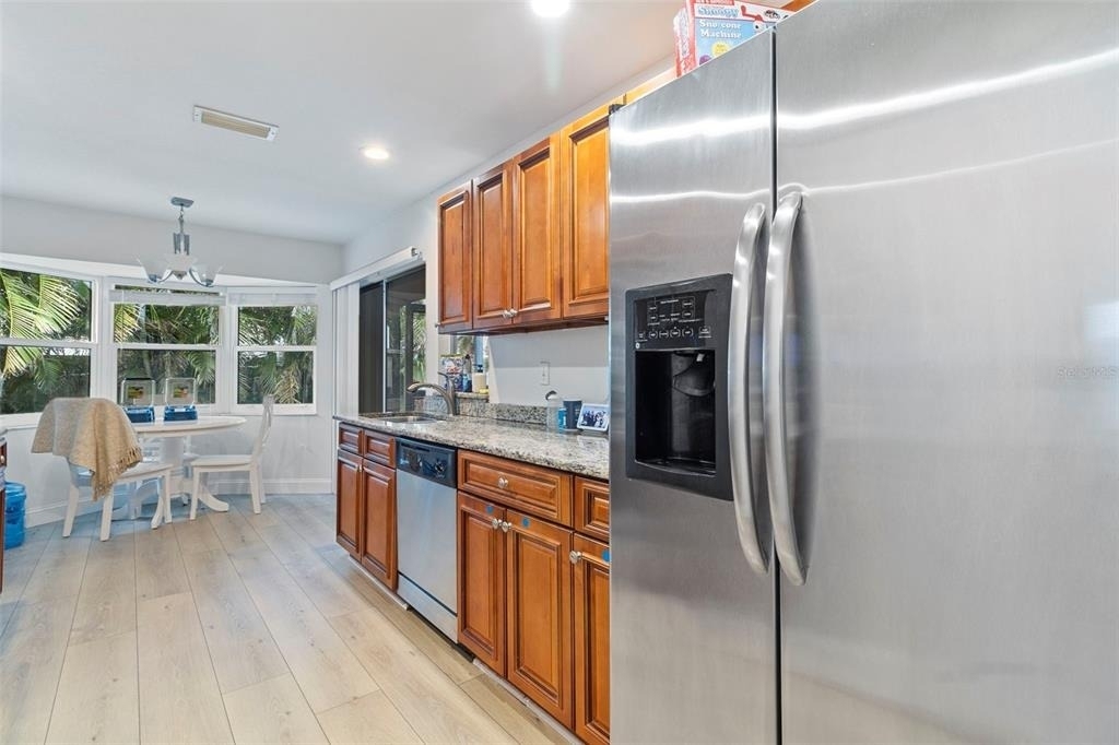 5776 Augusta Circle - Photo 9