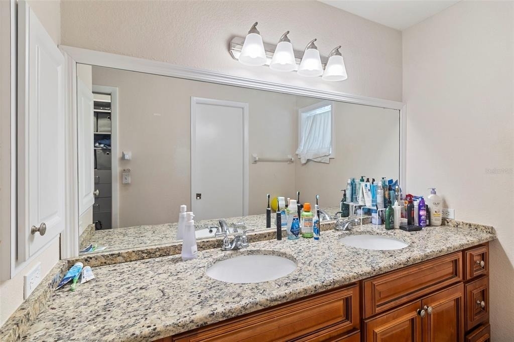 5776 Augusta Circle - Photo 18