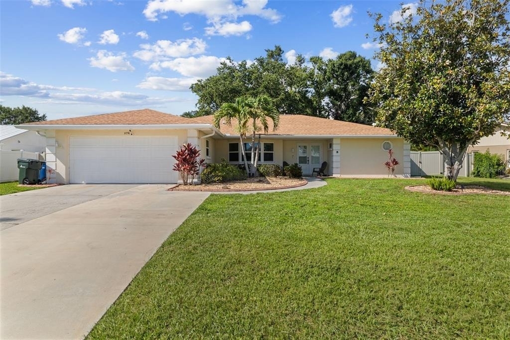 5776 Augusta Circle - Photo 1