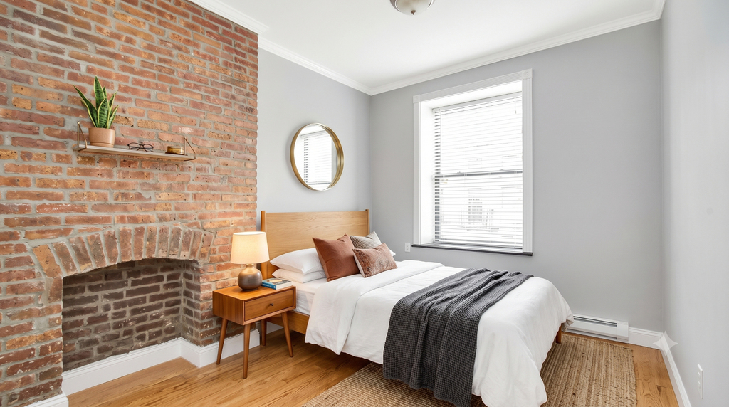 15 West 103rd Street - Photo 1