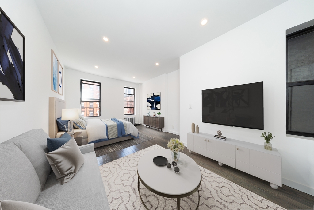 703 9th Avenue - Photo 1