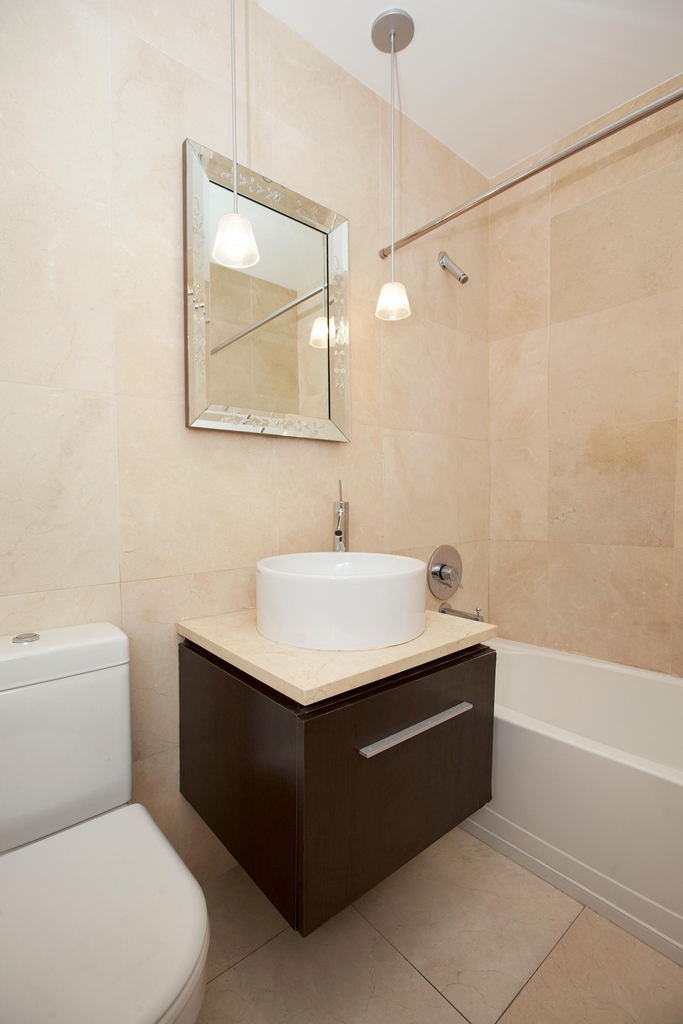 95 Wall Street - Photo 20