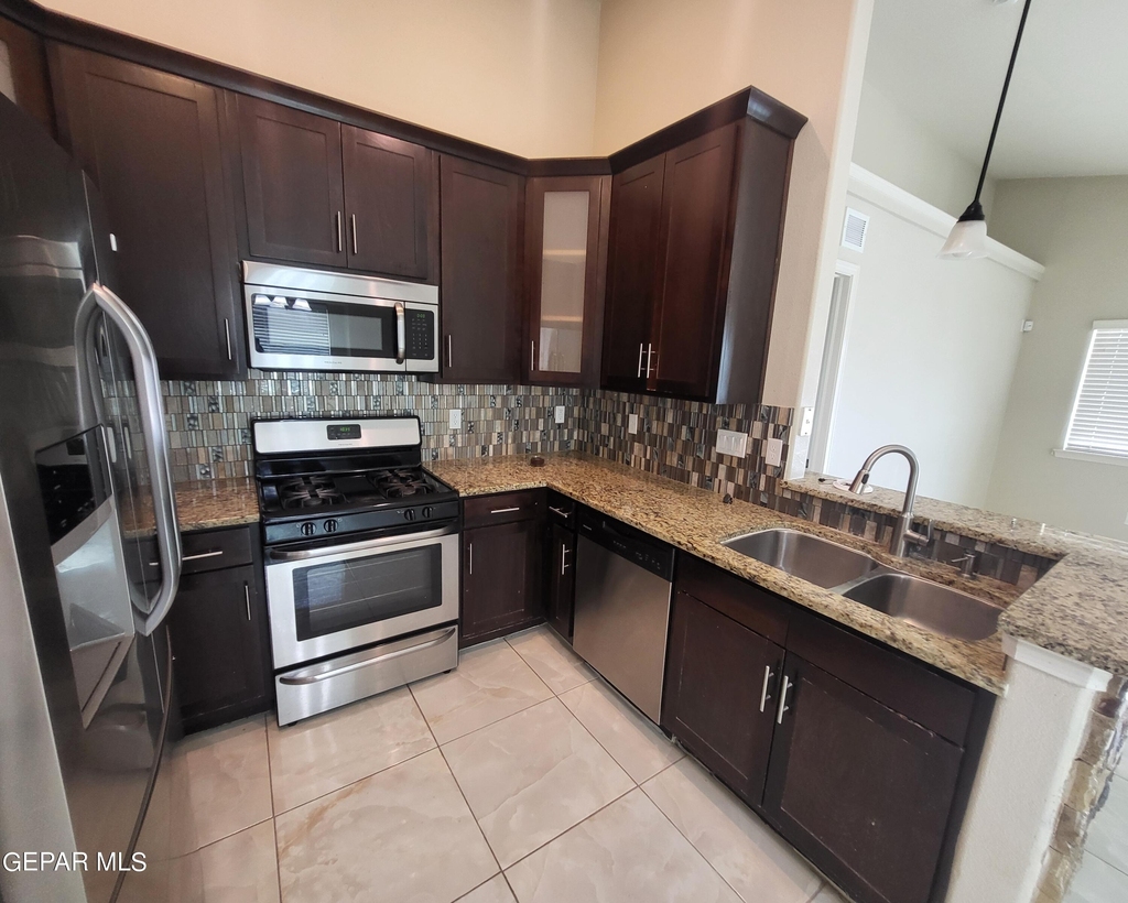 14753 Ava Leigh Avenue - Photo 1