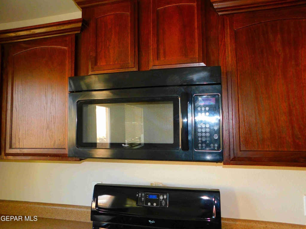 2508 Sparrow Point Street - Photo 11