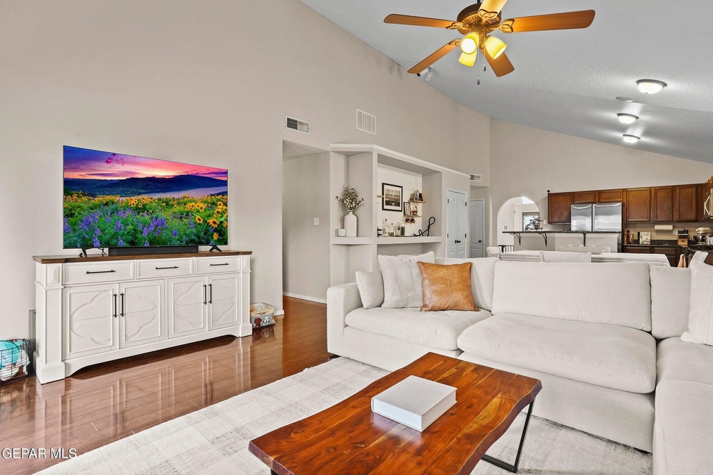 12529 Paseo Rosannie Avenue - Photo 19