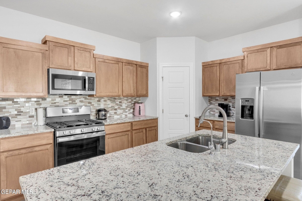 14509 Johnny Mata Drive - Photo 32