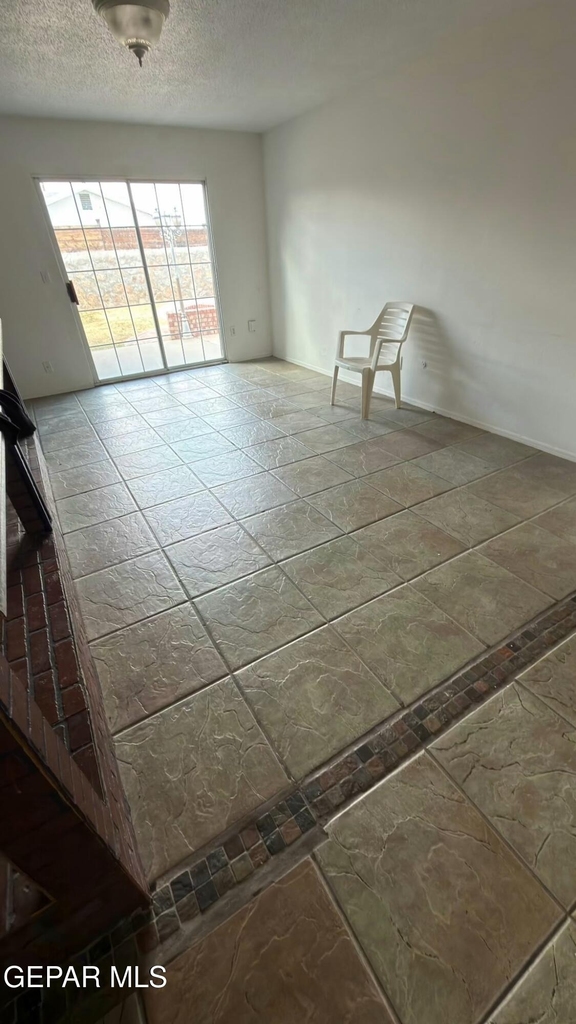 4825 Rolling Stone Avenue - Photo 3