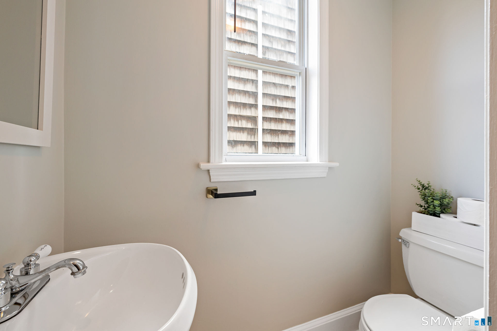 7 Edgewood Street - Photo 13