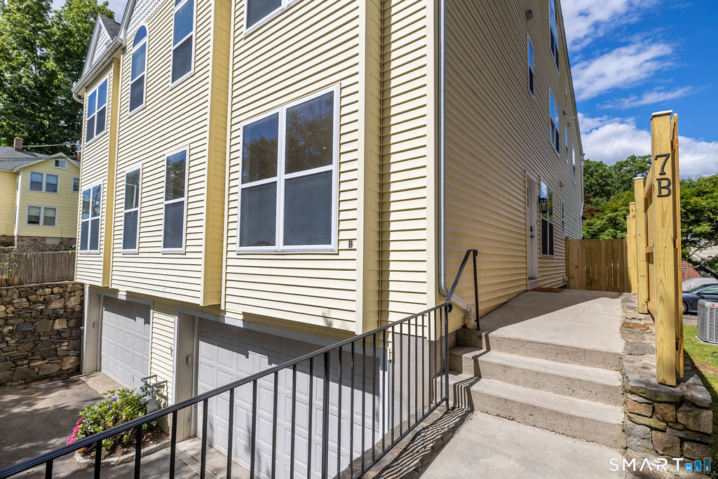 7 Edgewood Street - Photo 4