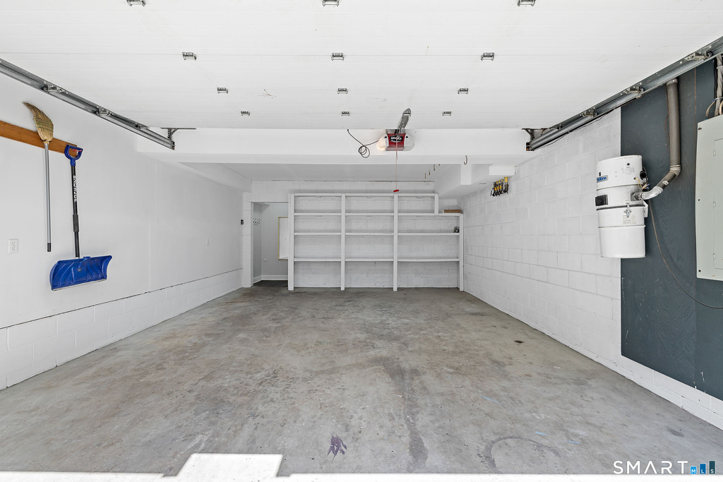 7 Edgewood Street - Photo 33