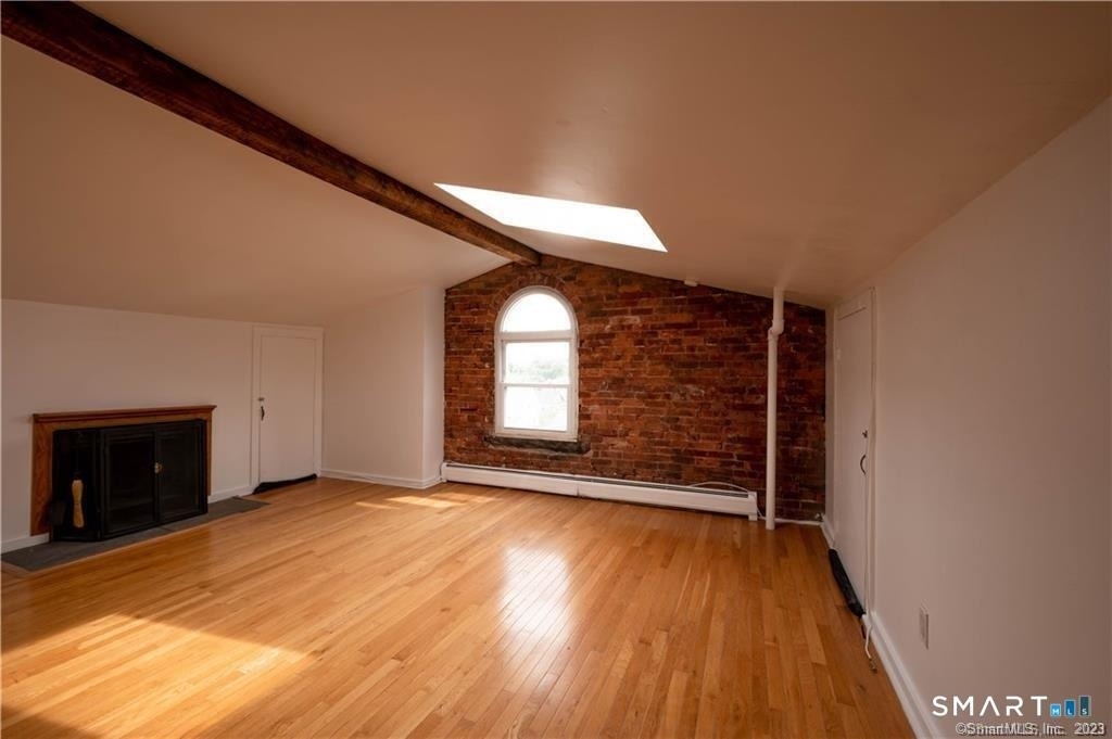 100 Lyon Street - Photo 7