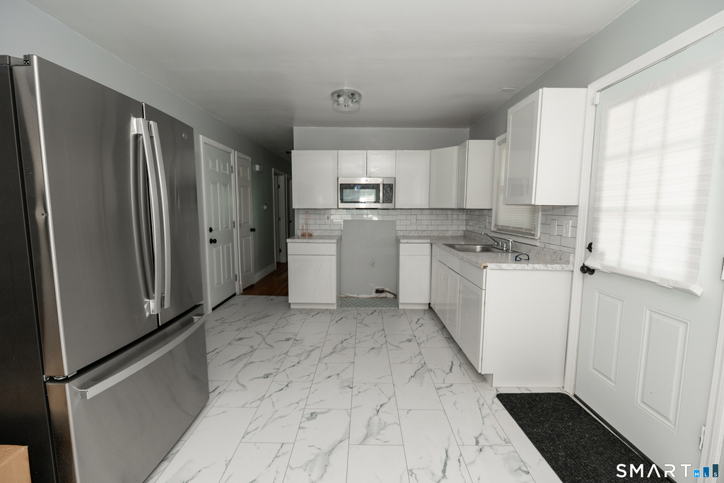 26 Tyler Street - Photo 4