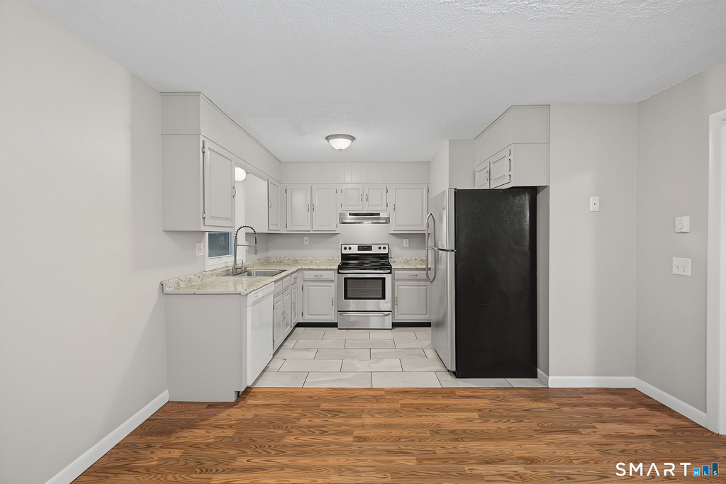 6 Irving Place - Photo 4