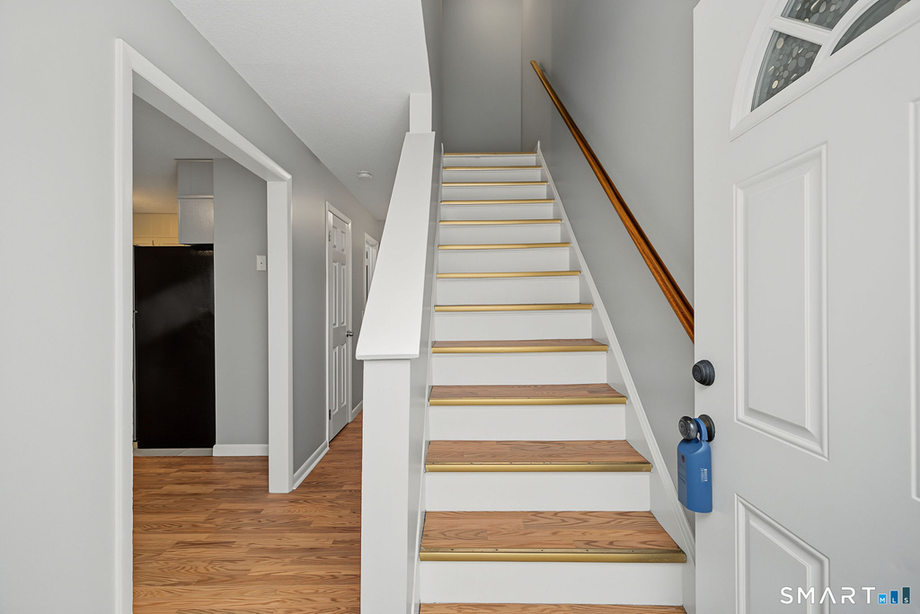 6 Irving Place - Photo 2