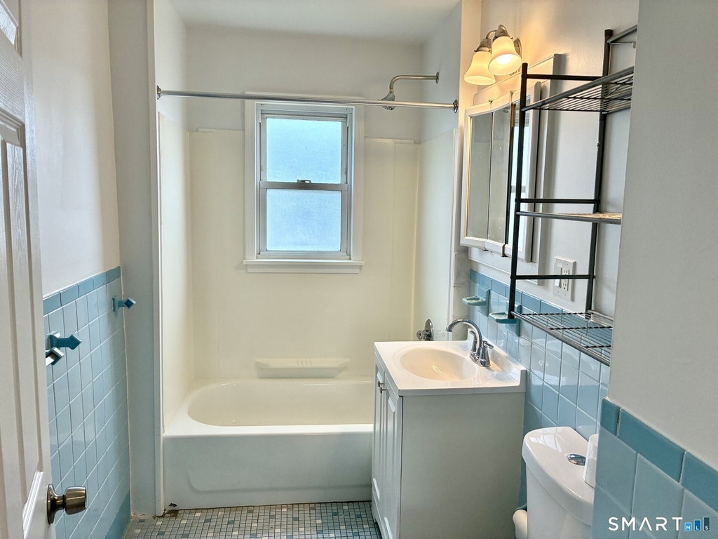 658 Beechmont Avenue - Photo 13