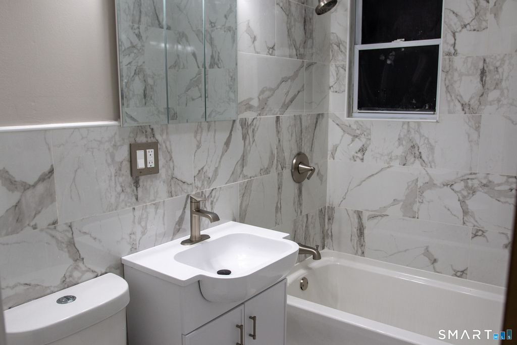 278 Willow Street - Photo 4