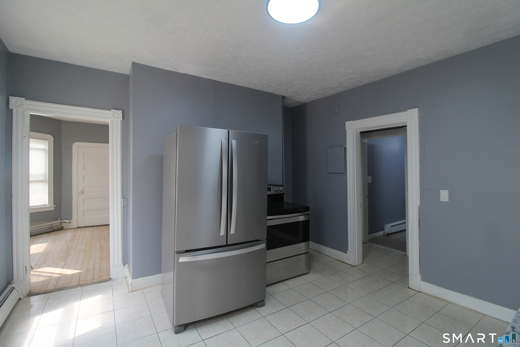 34 Lenox Street - Photo 2