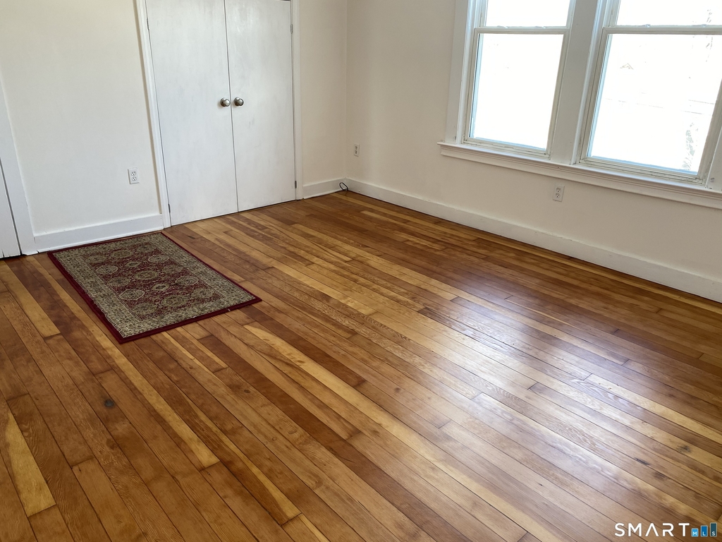 51 Indian Neck Avenue - Photo 13