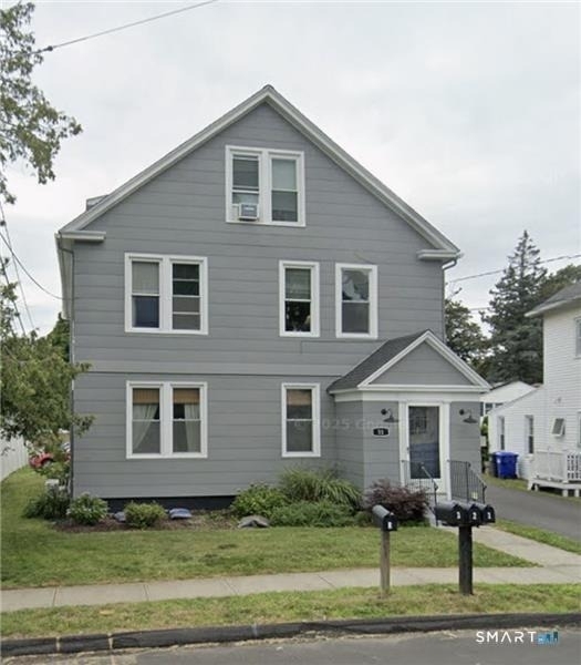 51 Indian Neck Avenue - Photo 0