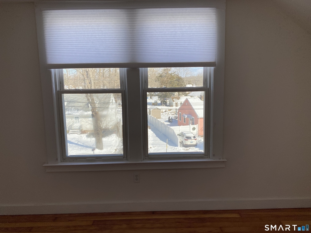 51 Indian Neck Avenue - Photo 12