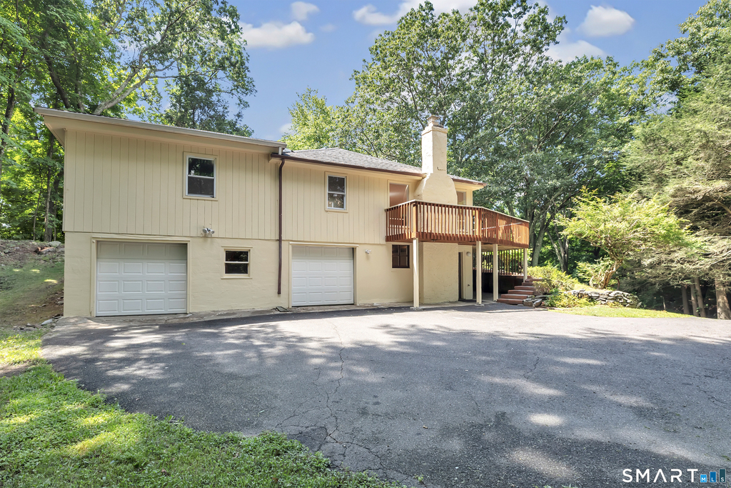 21 Old Redding Road - Photo 4