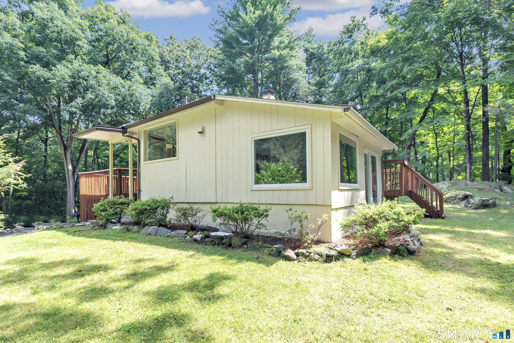 21 Old Redding Road - Photo 7