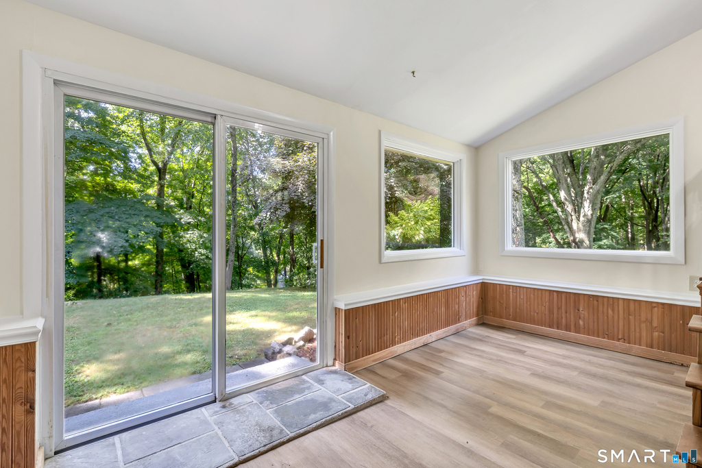 21 Old Redding Road - Photo 36