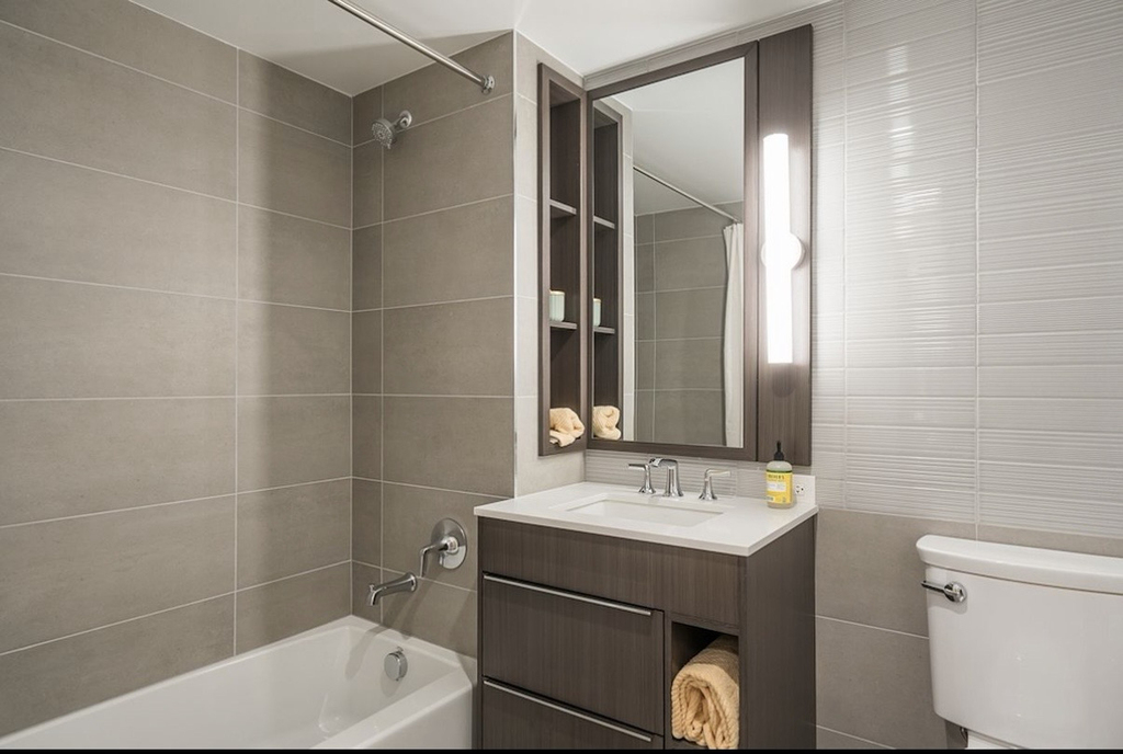 975 Nostrand Avenue - Photo 4