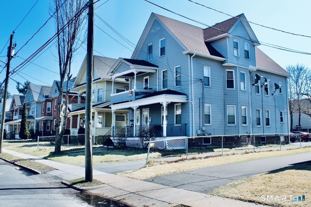 51 Brownell Avenue - Photo 8
