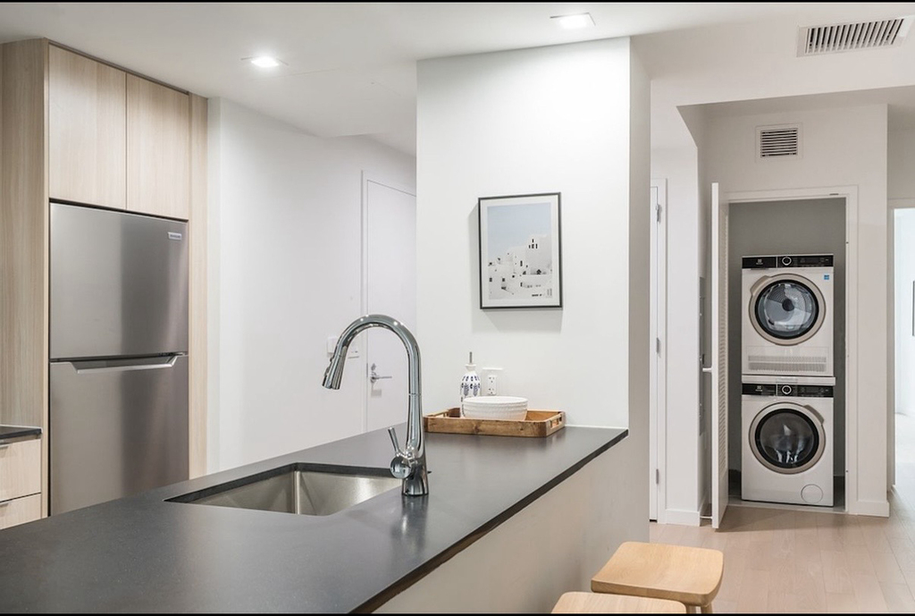 975 Nostrand Avenue - Photo 6