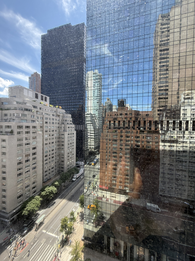 157 East 57th Street - Photo 5