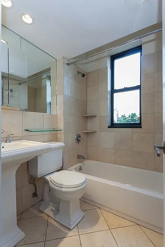 171 East 102nd Street - Photo 6