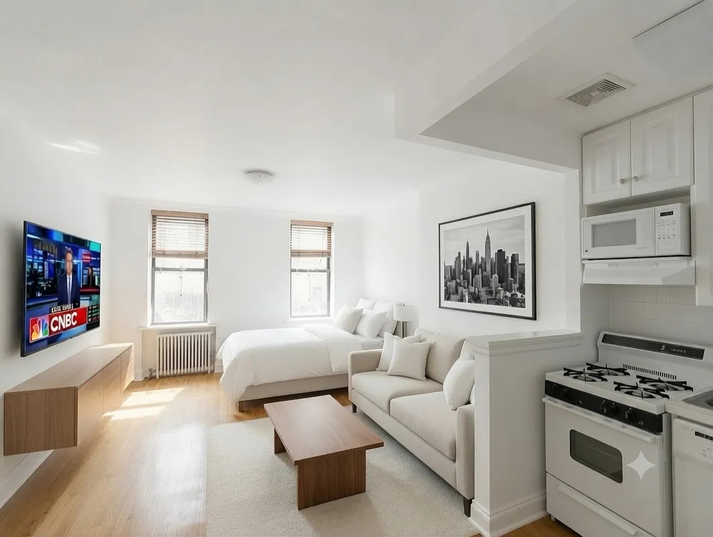 241 East 46th Street - Photo 0
