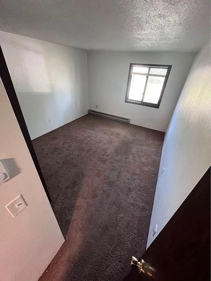 400 East Main Street - Photo 5