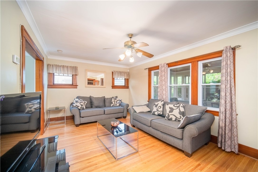 101 Crittenden Boulevard - Photo 0