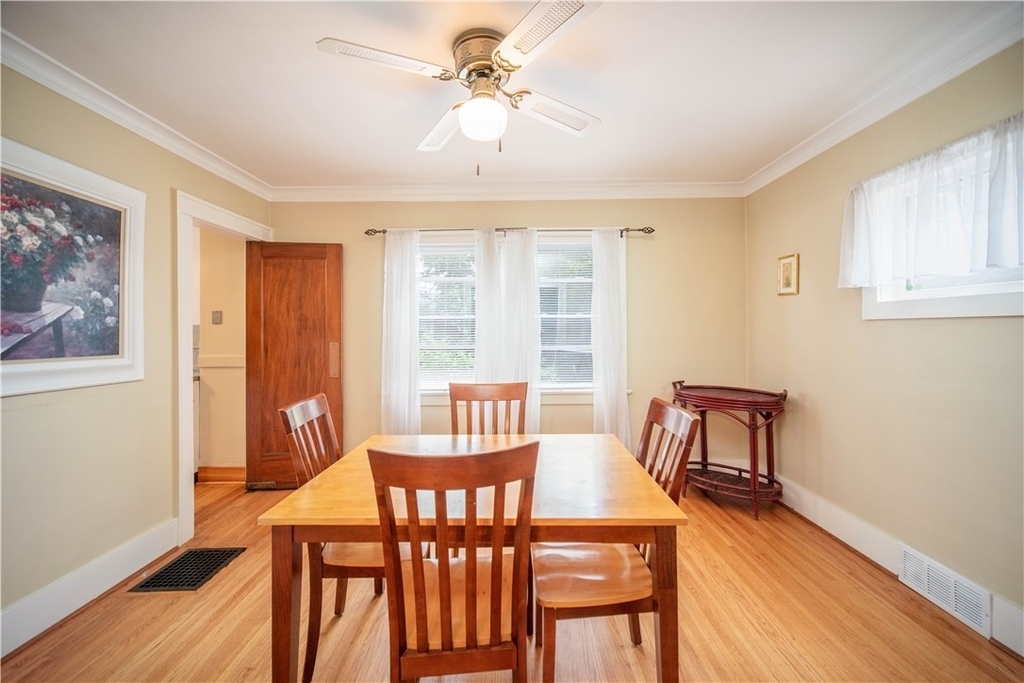 101 Crittenden Boulevard - Photo 2