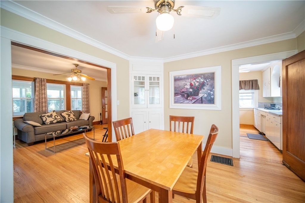 101 Crittenden Boulevard - Photo 3