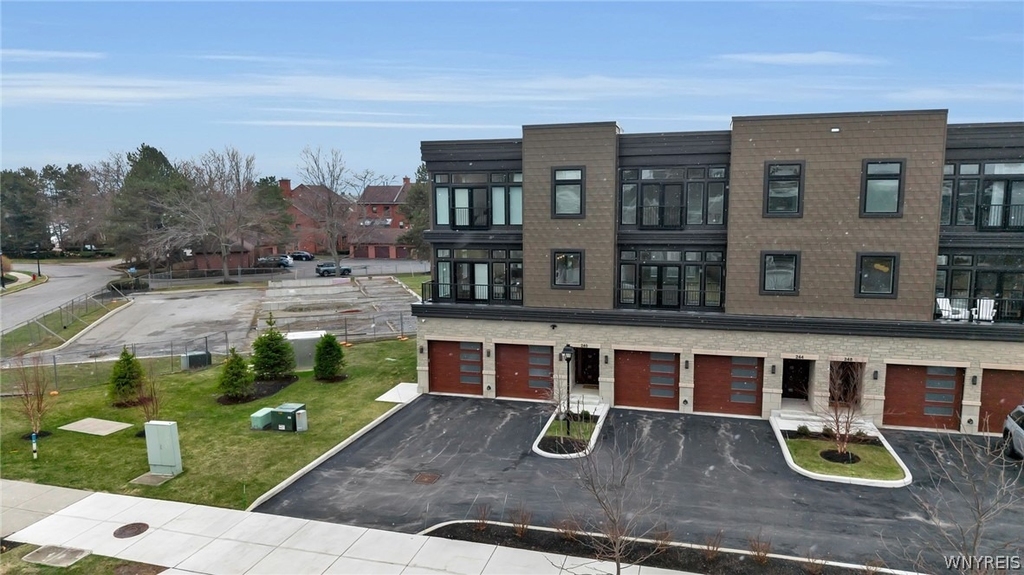 240 Lakefront Boulevard - Photo 1
