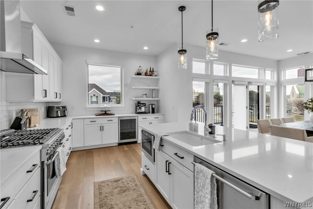 240 Lakefront Boulevard - Photo 10