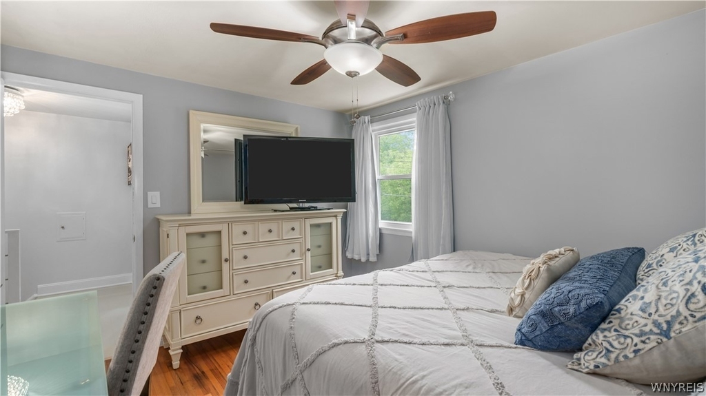 25 Villa Park - Photo 11