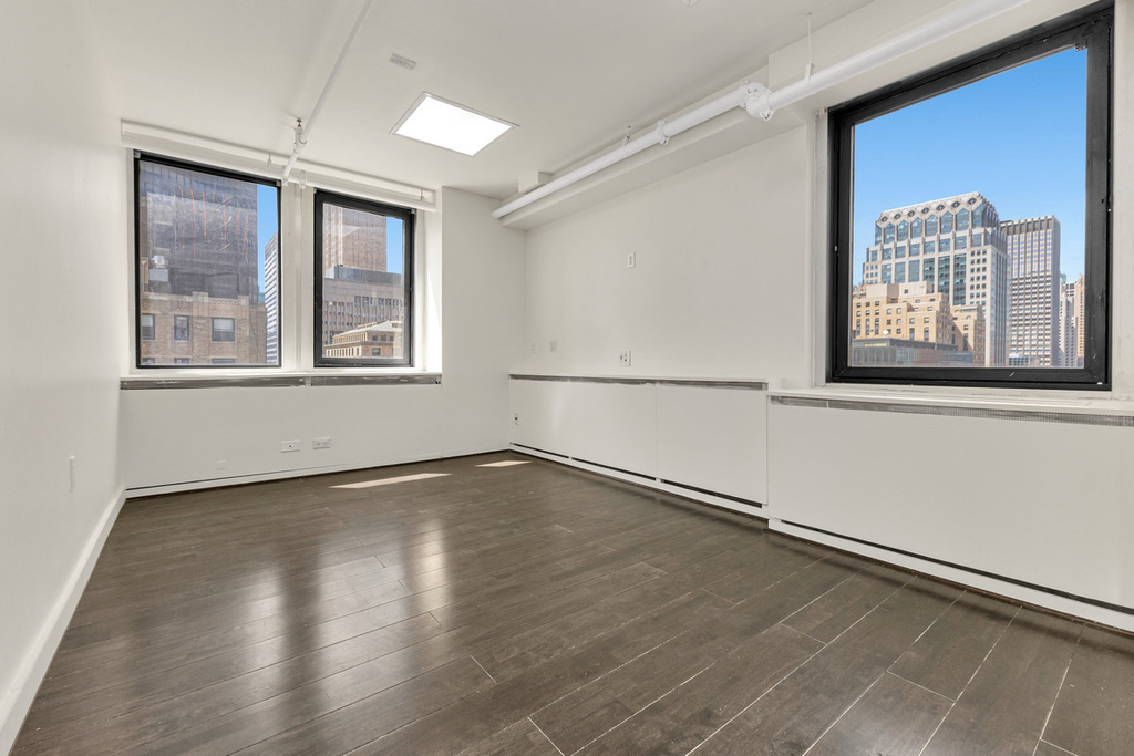 369 Lexington Avenue - Photo 5