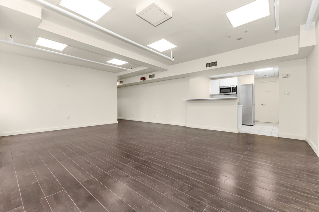369 Lexington Avenue - Photo 7