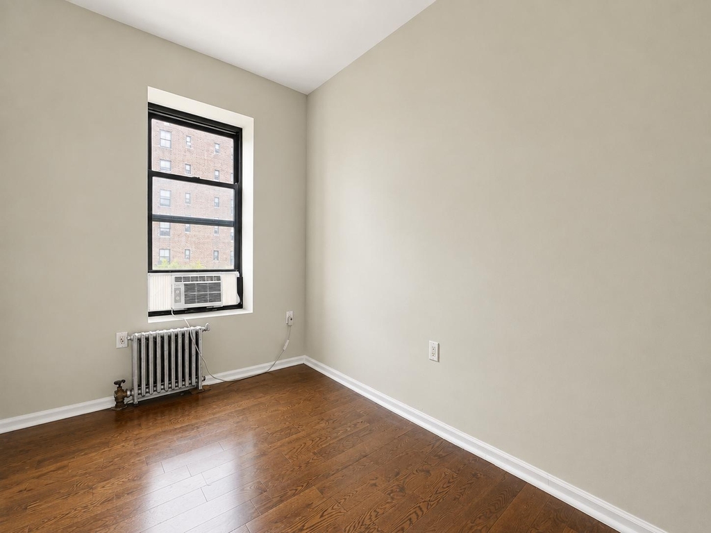 2254 5th Avenue - Photo 8