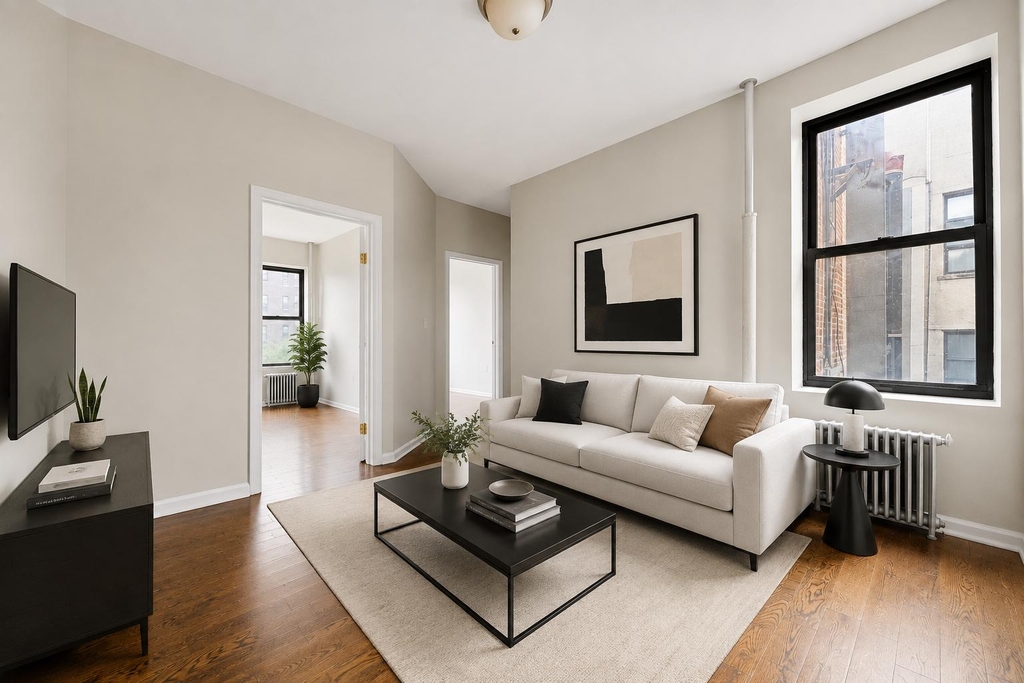 2254 5th Avenue - Photo 0