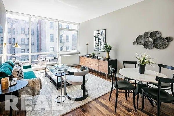 West 28th Street - Photo 0