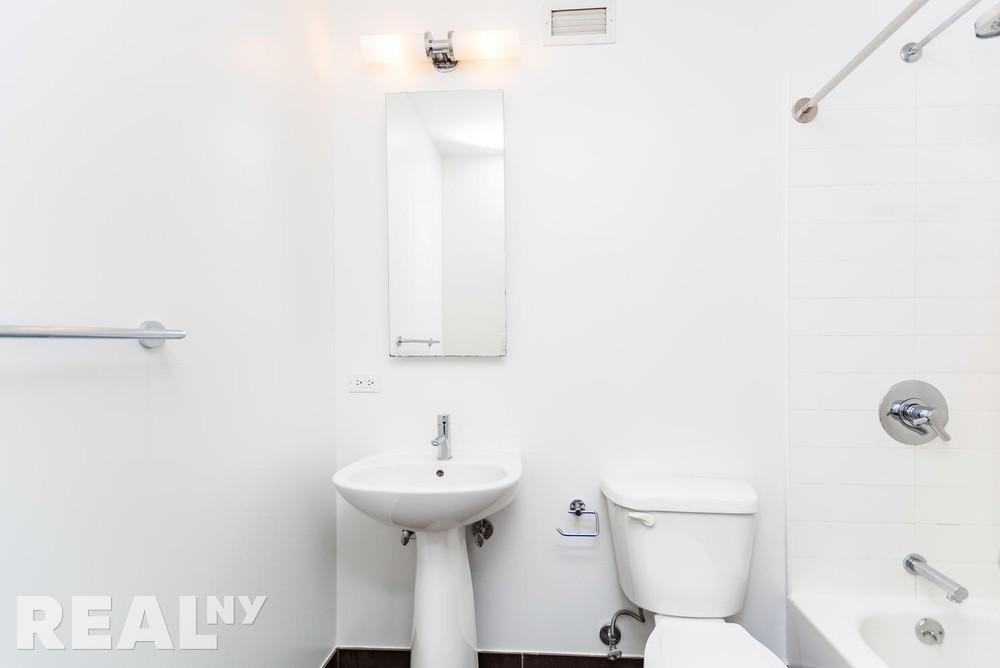 West 91st Street - Photo 1
